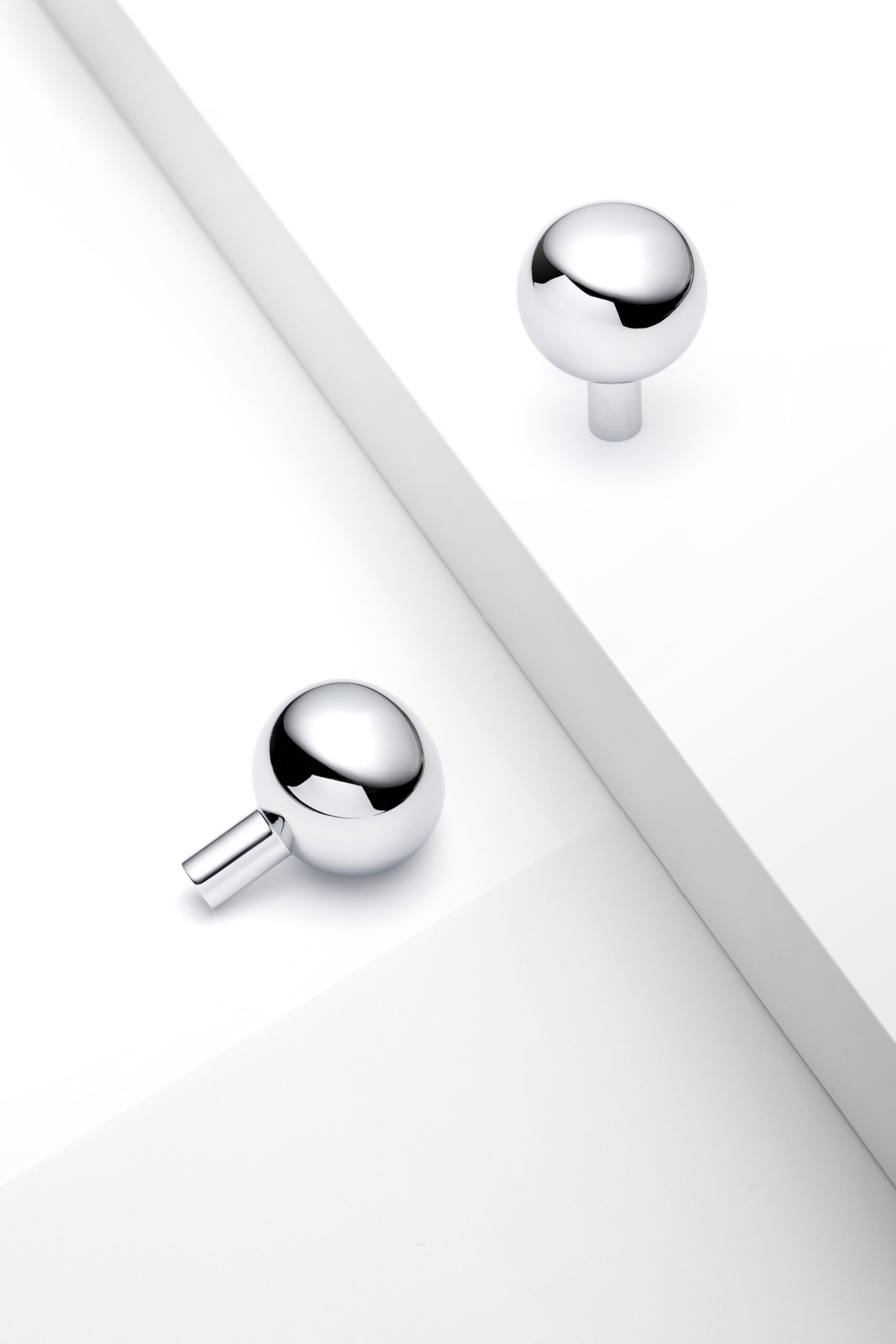 Zoe Chrome - Image 5